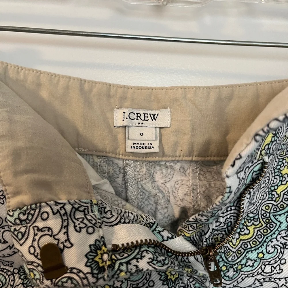 Women’s Blue & Yellow J. Crew Chino Shorts Size: 0